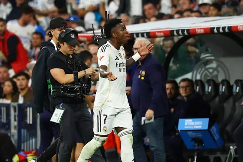 صباحك أوروبي.. عرض لبيلينجهام.. وغضب فينيسيوس